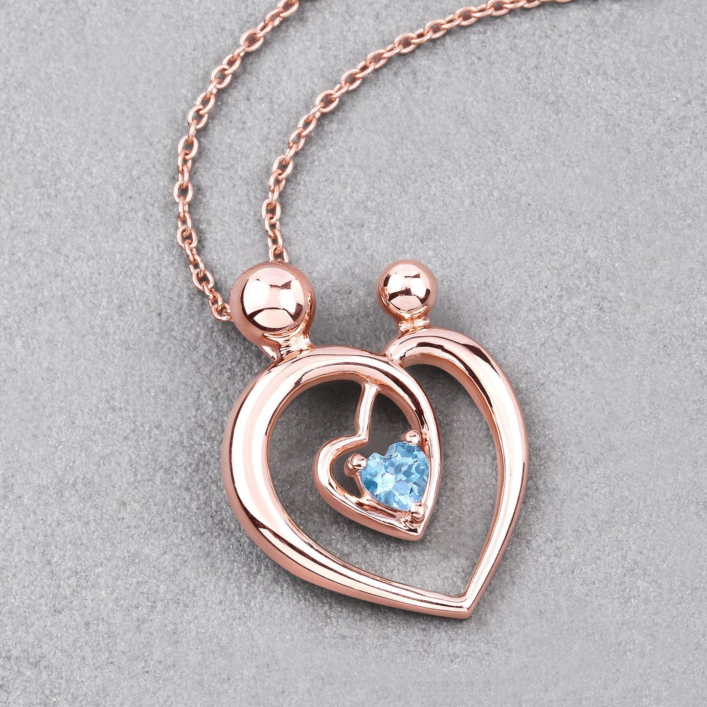 Colgante de Topacio Azul Suizo Genuino de 0.28 Quilates en Plata de Ley