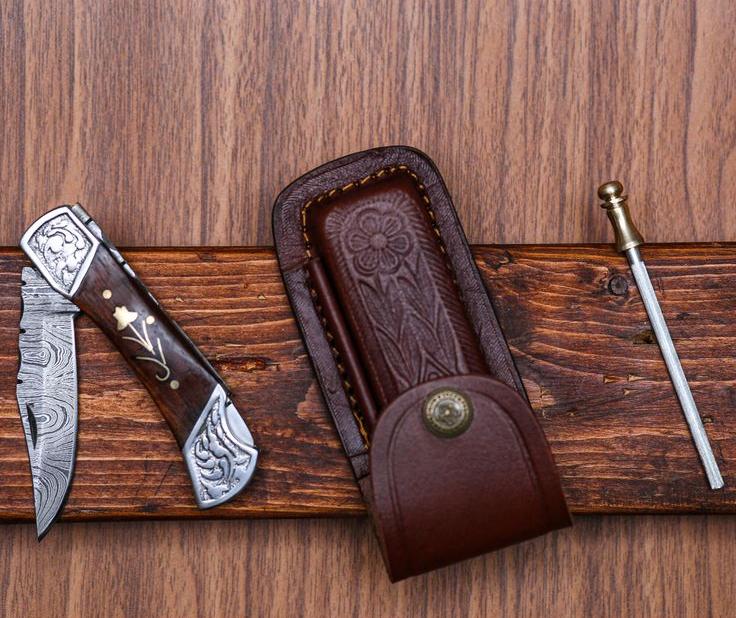 Exquisite Custom Damascus Folding Knife – 3" Blade with Elegant Leather Sheath - Korvel
