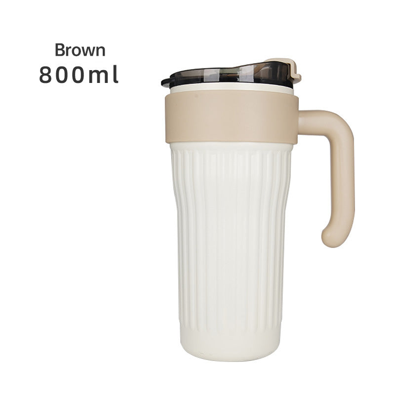 Water Bottle for Cycling Sports Featuring a Bathrobe Bear - Korvel