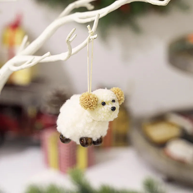 Ornement suspendu en peluche de chiot en 2 pièces