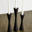 Soporte de candelabro de madera cónico Geo