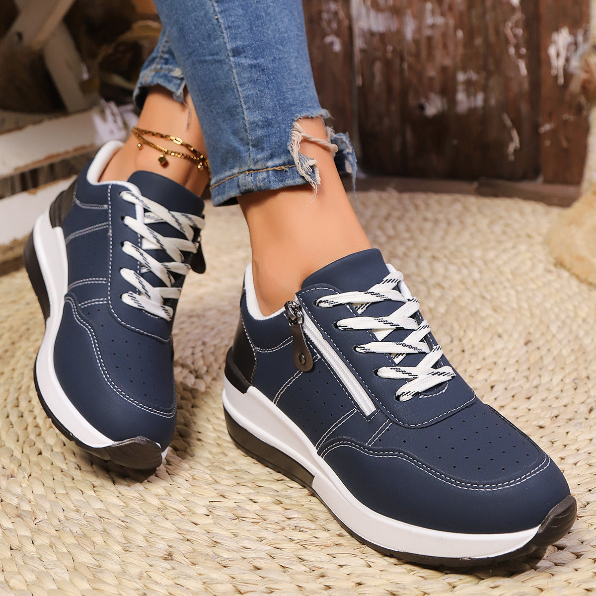 Casual Plus Size Sneakers for Everyday Style