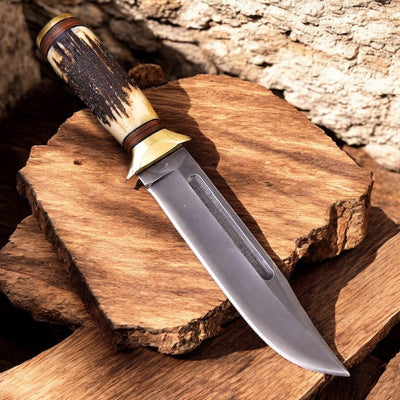 Elias Boone's Heritage High Carbon Hunting Knife: Antler-Handled Excellence - Korvel