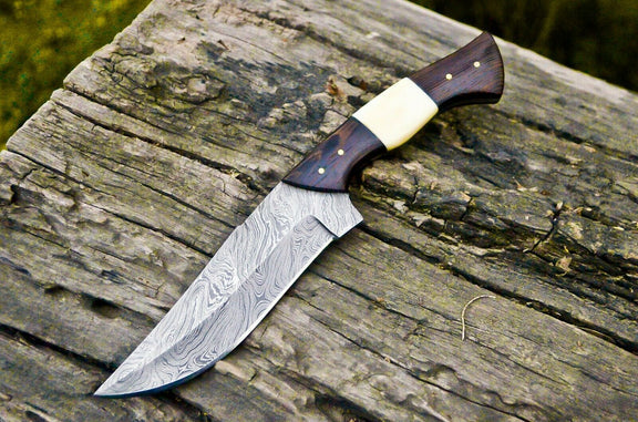 Wilderness Elite 10.5-Inch Damascus Steel Hunting Knife with Bone & Wenge Handle - Korvel