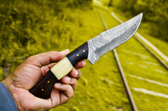 Wilderness Elite 10.5-Inch Damascus Steel Hunting Knife with Bone & Wenge Handle - Korvel