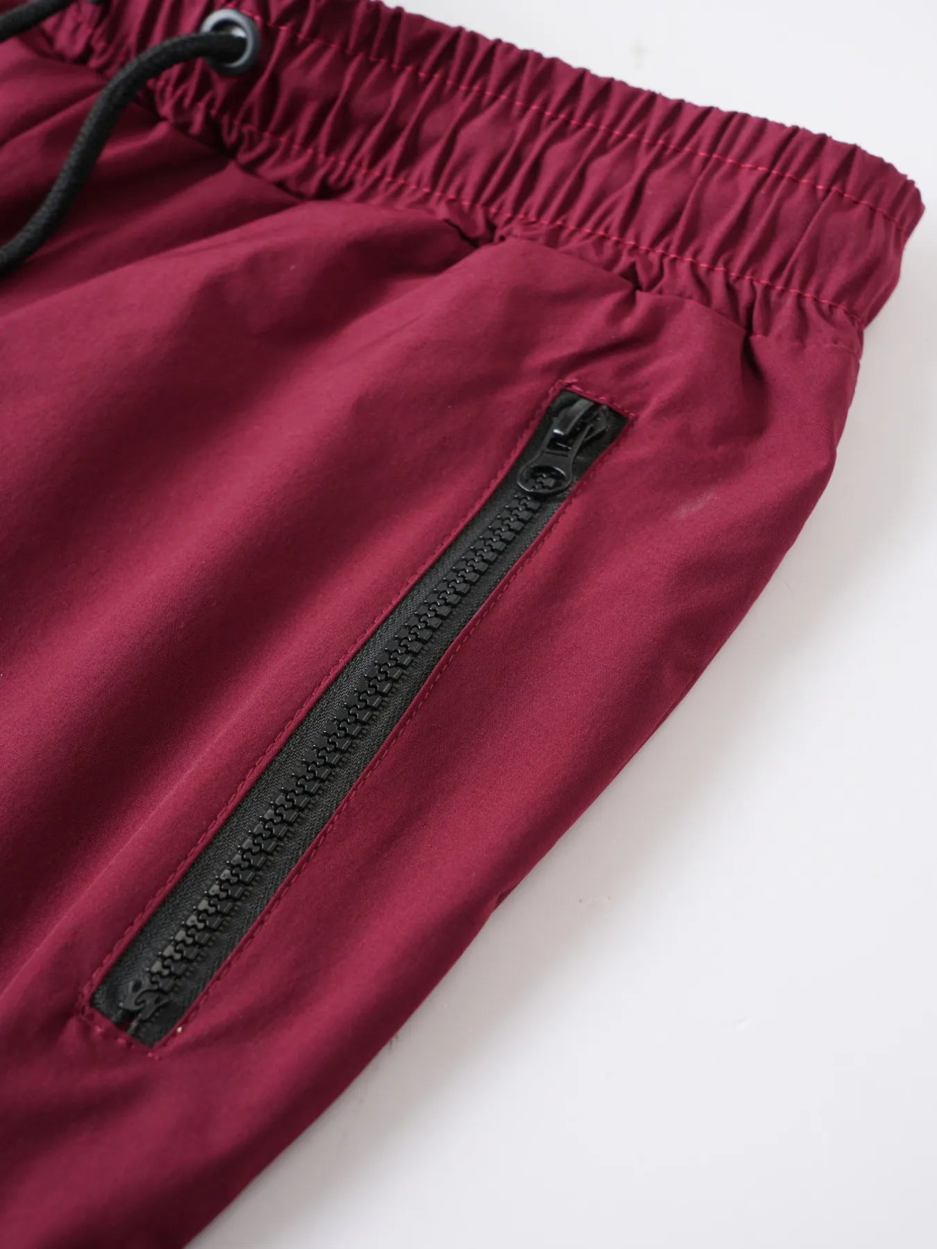 Shorts actifs pour hommes grande taille avec cordon de serrage et poches