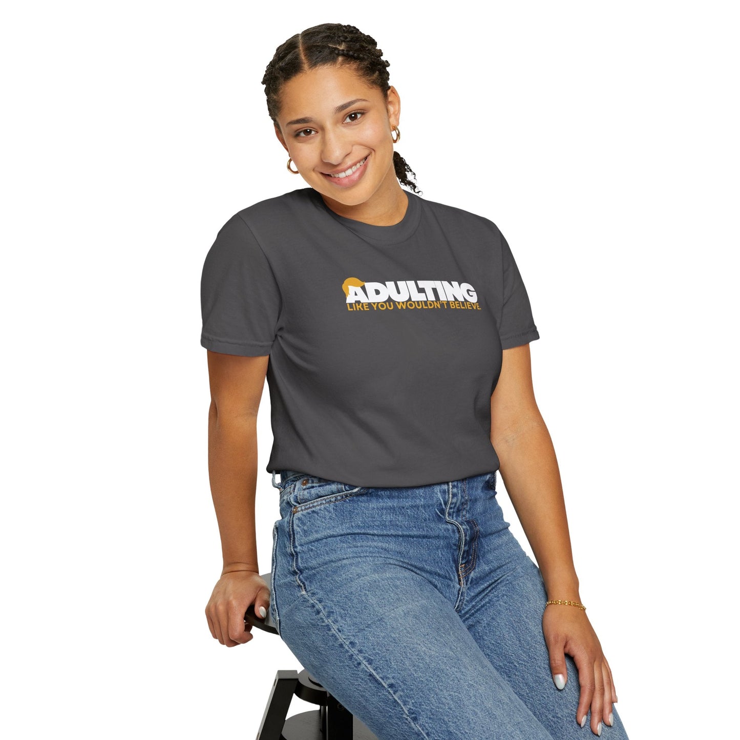Adulting, como no lo creerías – Camiseta Unisex