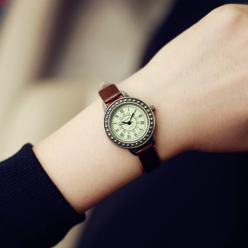 Vintage Leather Bracelet Watch for Women