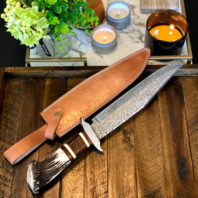 Premium 15-Inch Damascus Bowie Knife - Exquisite Handle & Leather Sheath - Korvel