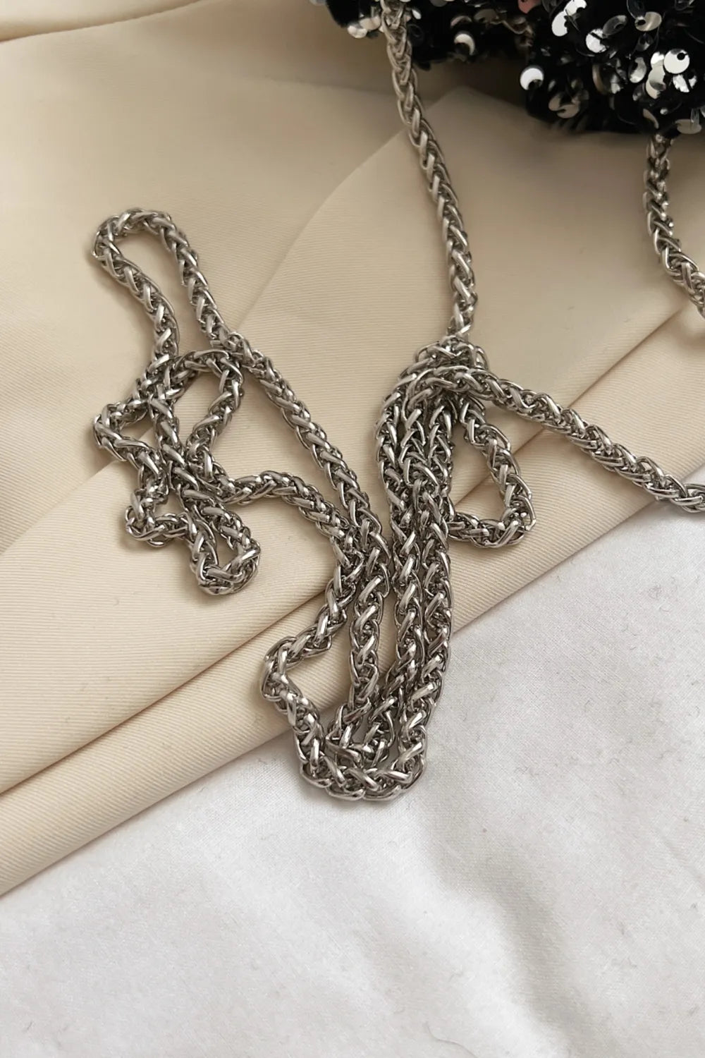 Sequin Chain Drawstring Bucket Bag - Korvel