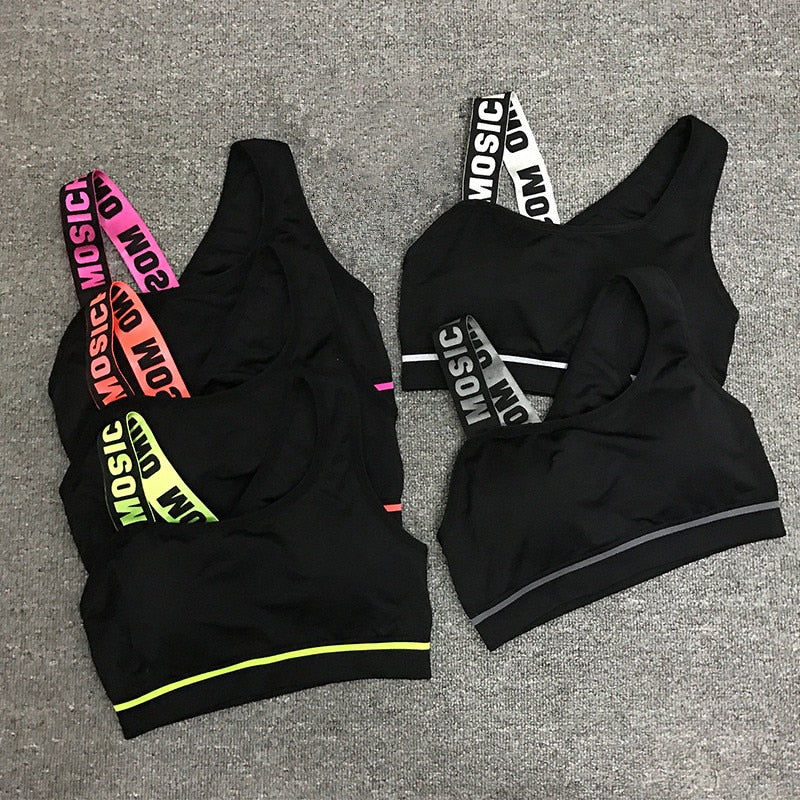 Sostenedor Deportivo Premium con Corte de Letras para Mujeres Activas