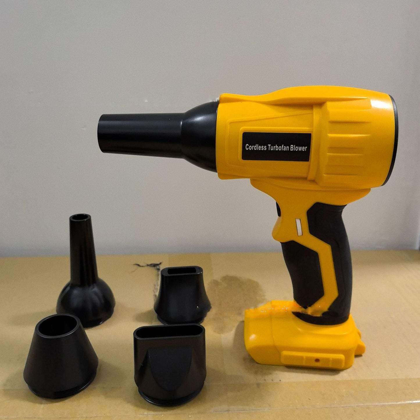 Mini Brushless High-Power Lithium Electric Blower Fan Wireless Dust Blowing Gun Compatible with Makita Dewalt Etc. - Korvel