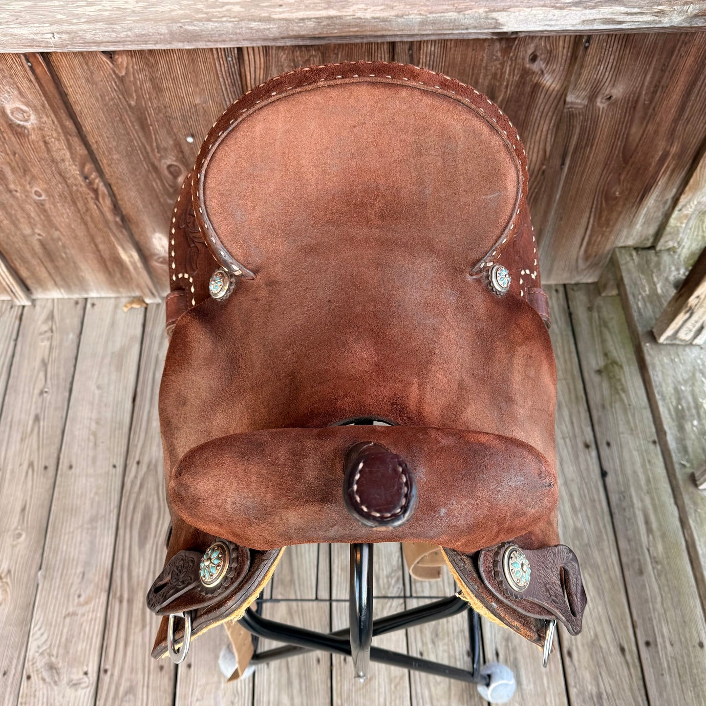 Premium 13.5" Double J Saddle - Crafted for Comfort - Korvel