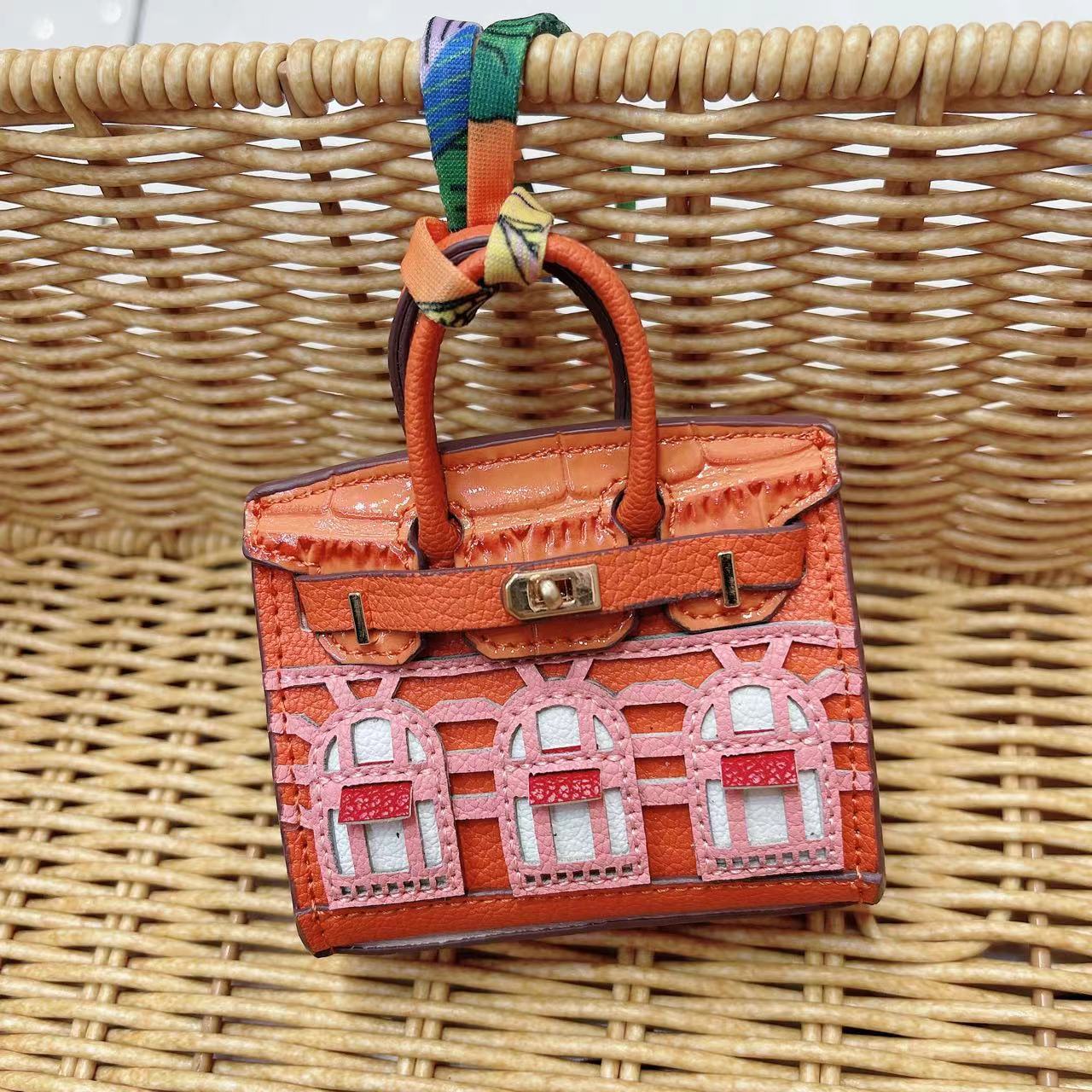 Small house bag mini window pendant headphone bag lipstick car key backpack backpack decoration - Korvel