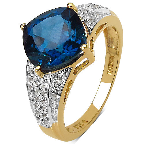 Anillo de Topacio Azul Londres y Topacio Blanco Bañado en Oro Amarillo de 18K