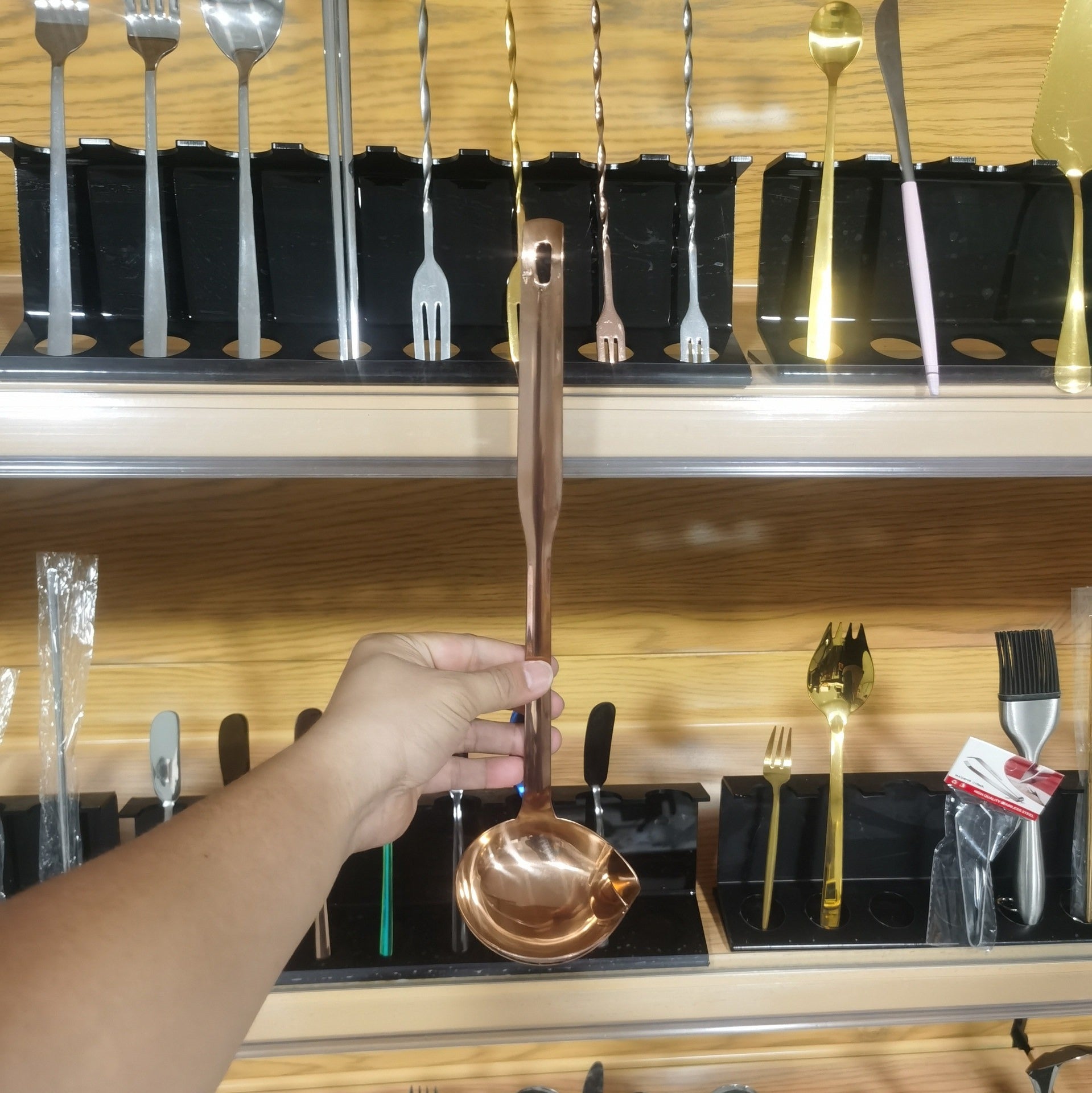 304 stainless steel oil separating spoon oil draining and filtering tool soup spoon - Korvel