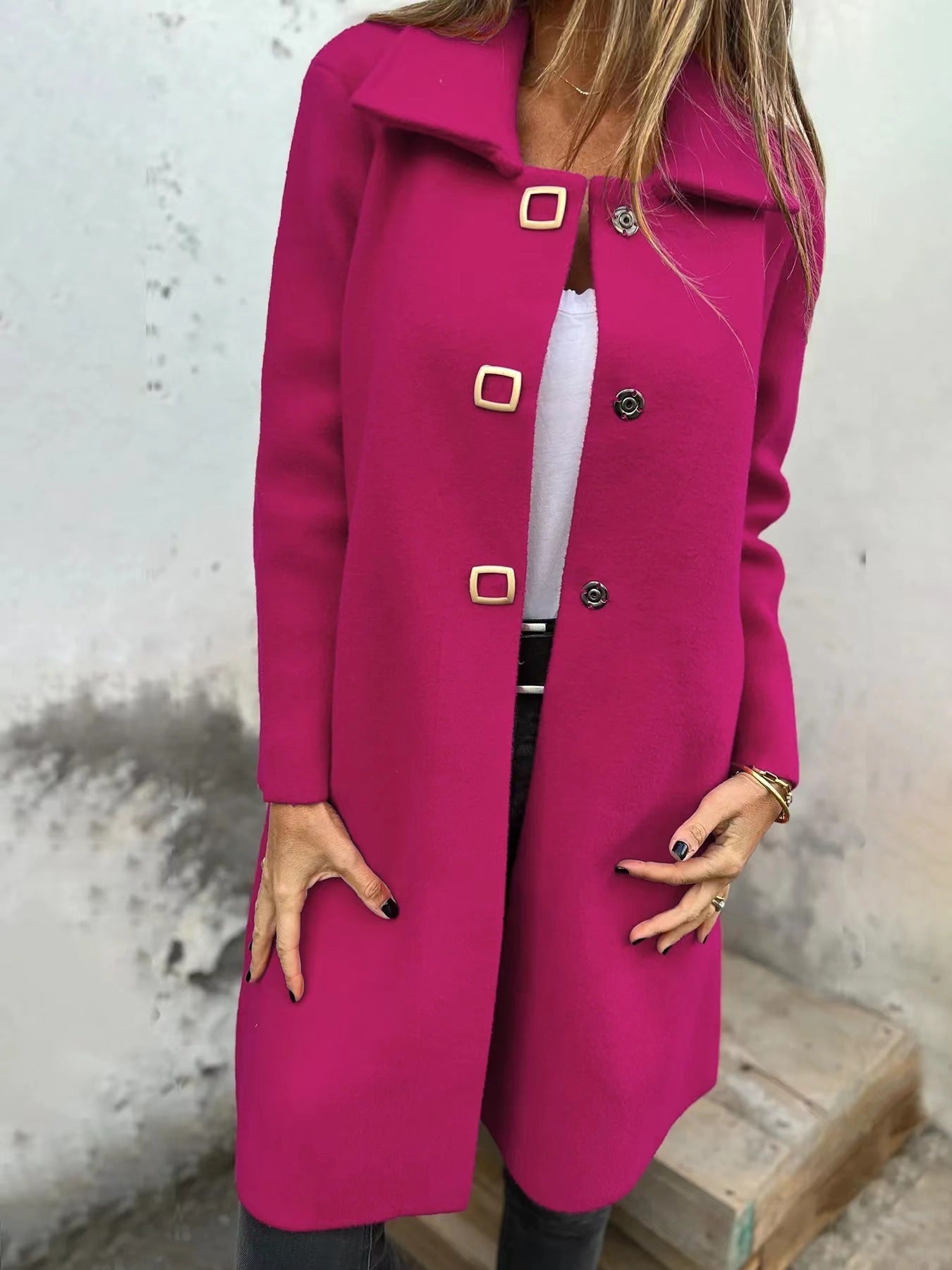 Abrigo de lana elegante para mujer de longitud media con diseño de botonadura simple