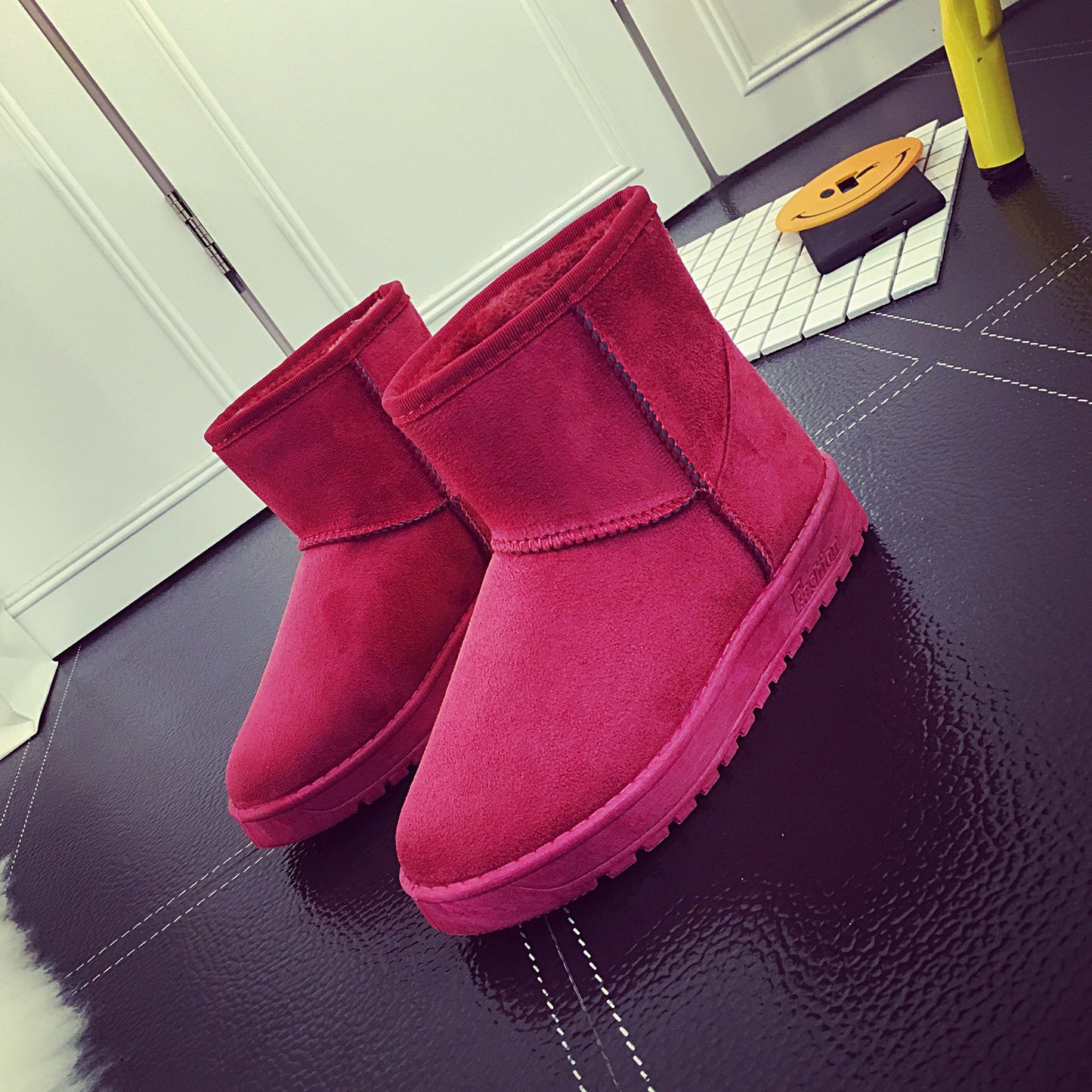 Bottes de neige en fausse fourrure élégantes pour femmes