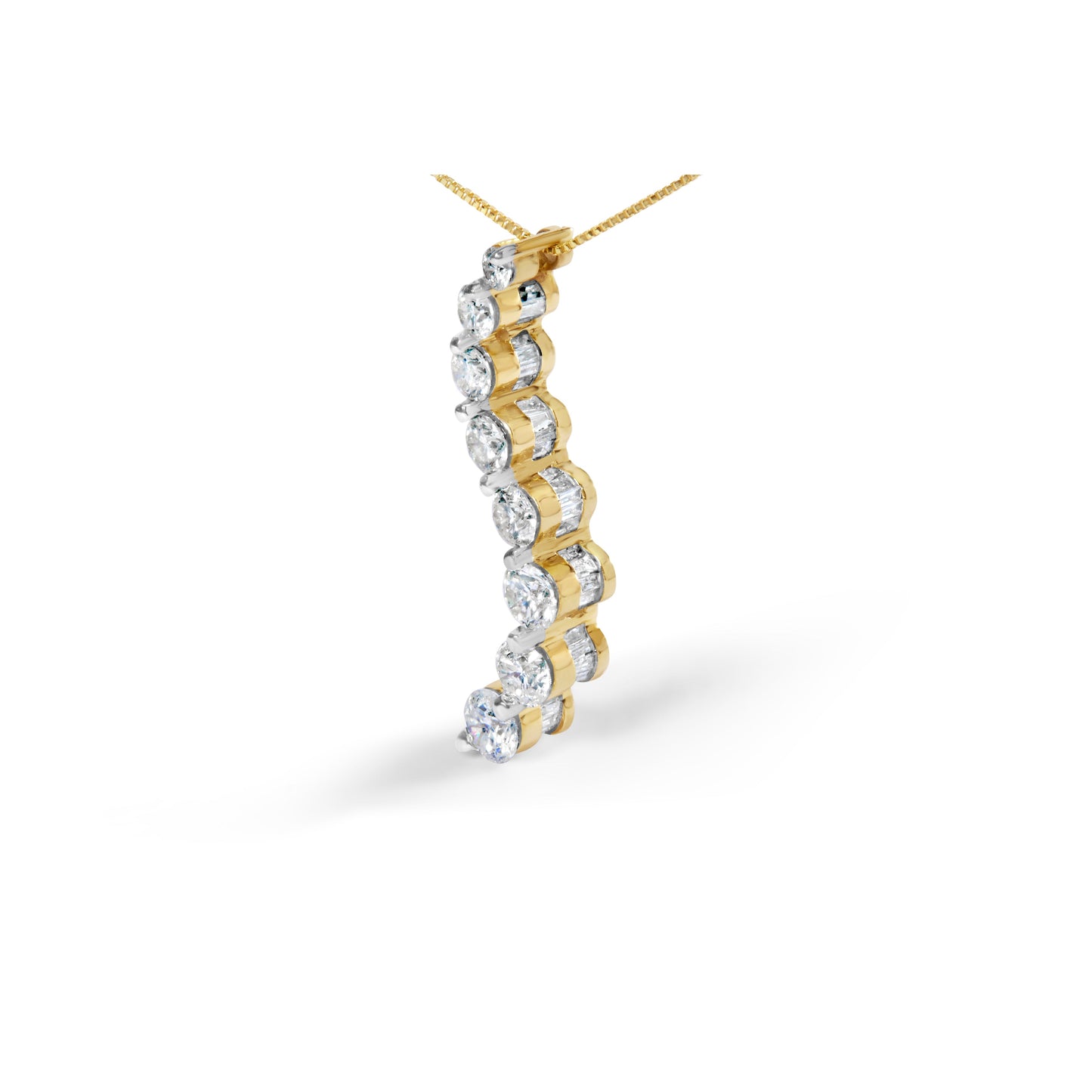 Collar de Pendiente de Diamante de Viaje Certificado AGS en Oro Amarillo de 14K