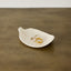 Plato de Joyas de Porcelana en Forma de Hoja - Acento Elegante para el Hogar