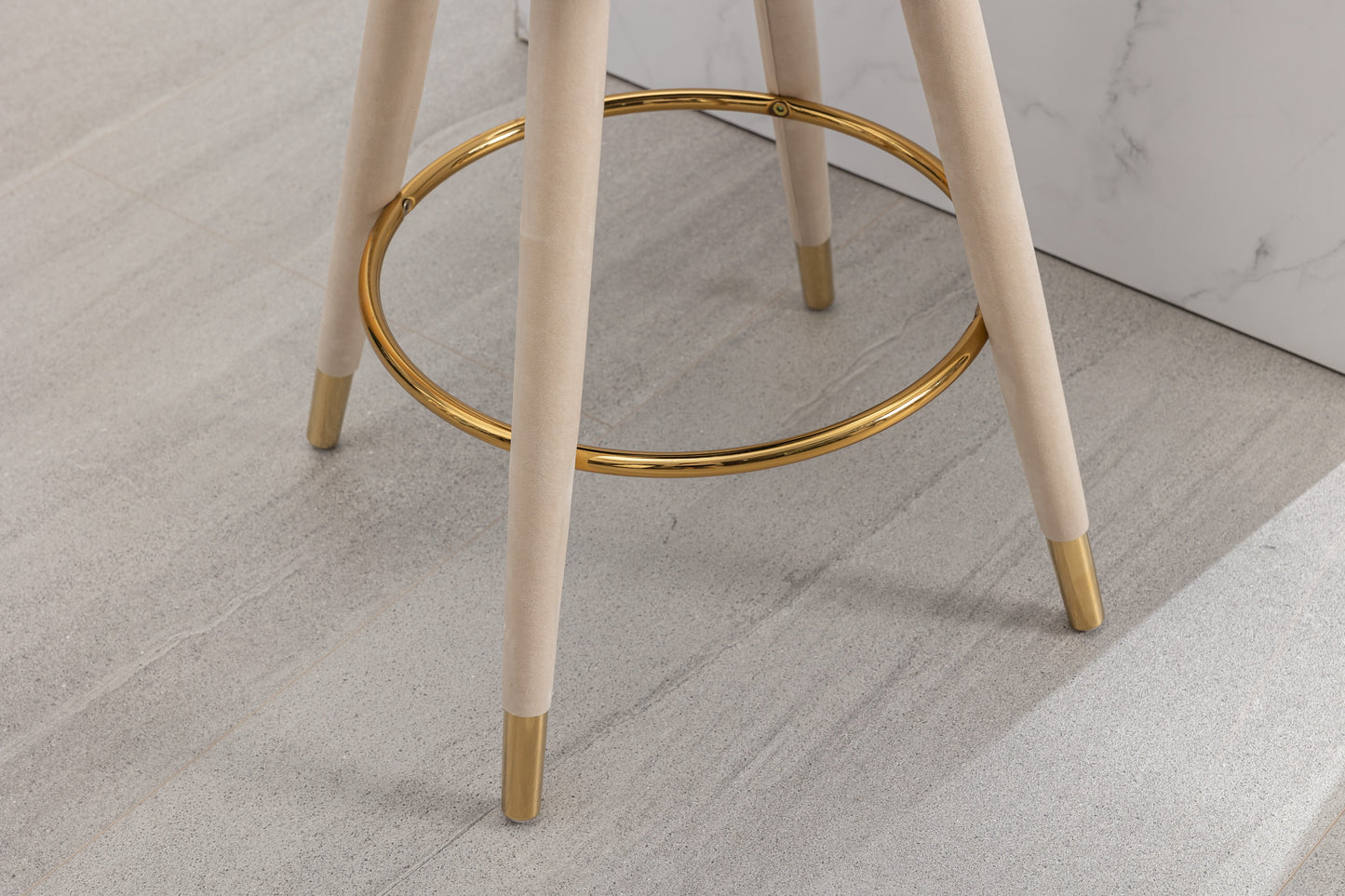 Conjunto de 2 taburetes de bar a altura de mostrador COOLMORE - Beige