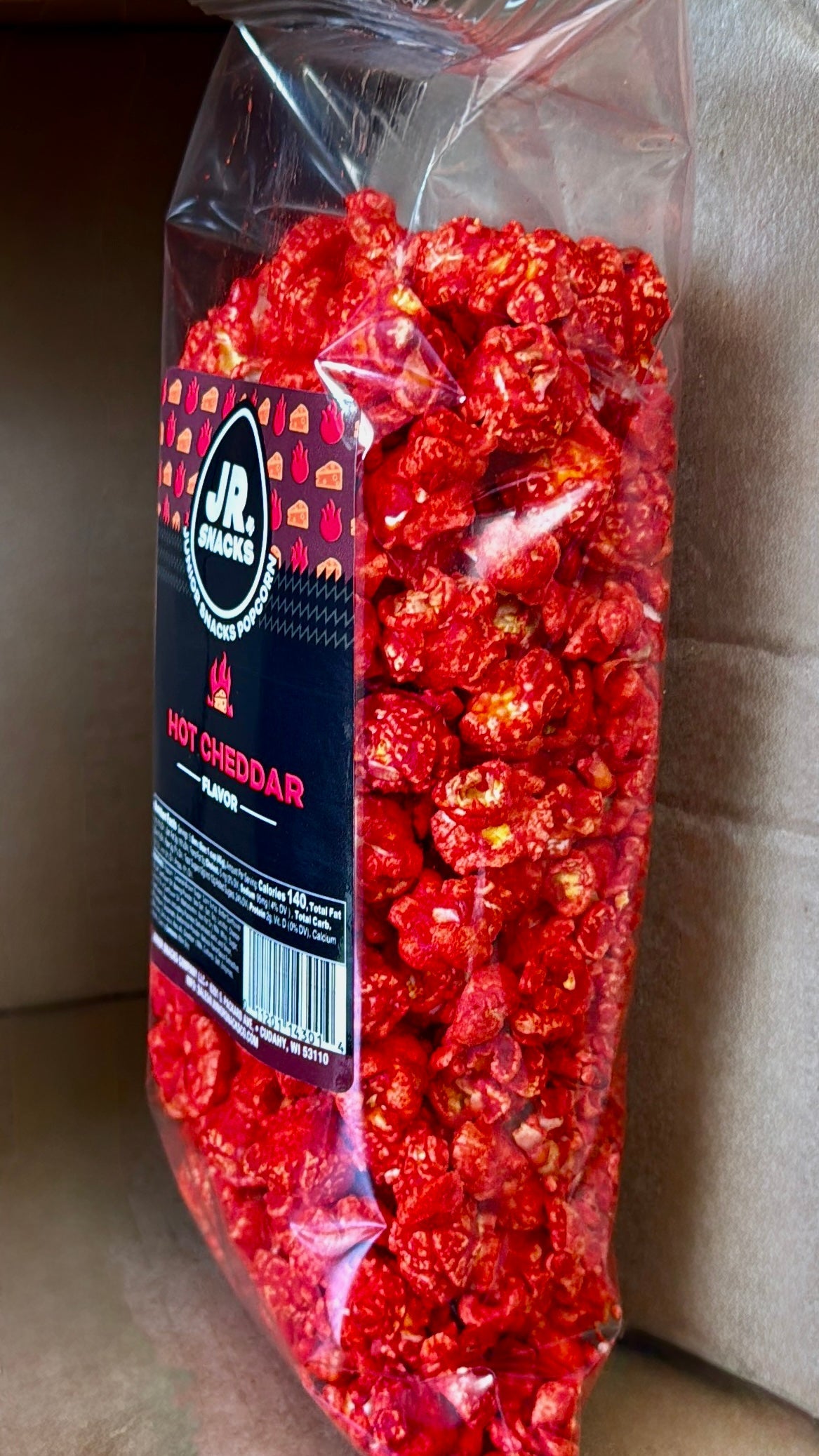 Junior Snacks Co. Hot Cheddar - Korvel
