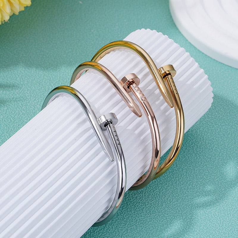 Diamond titanium steel bracelet for women, light luxury, non fading card home nail bracelet - Korvel