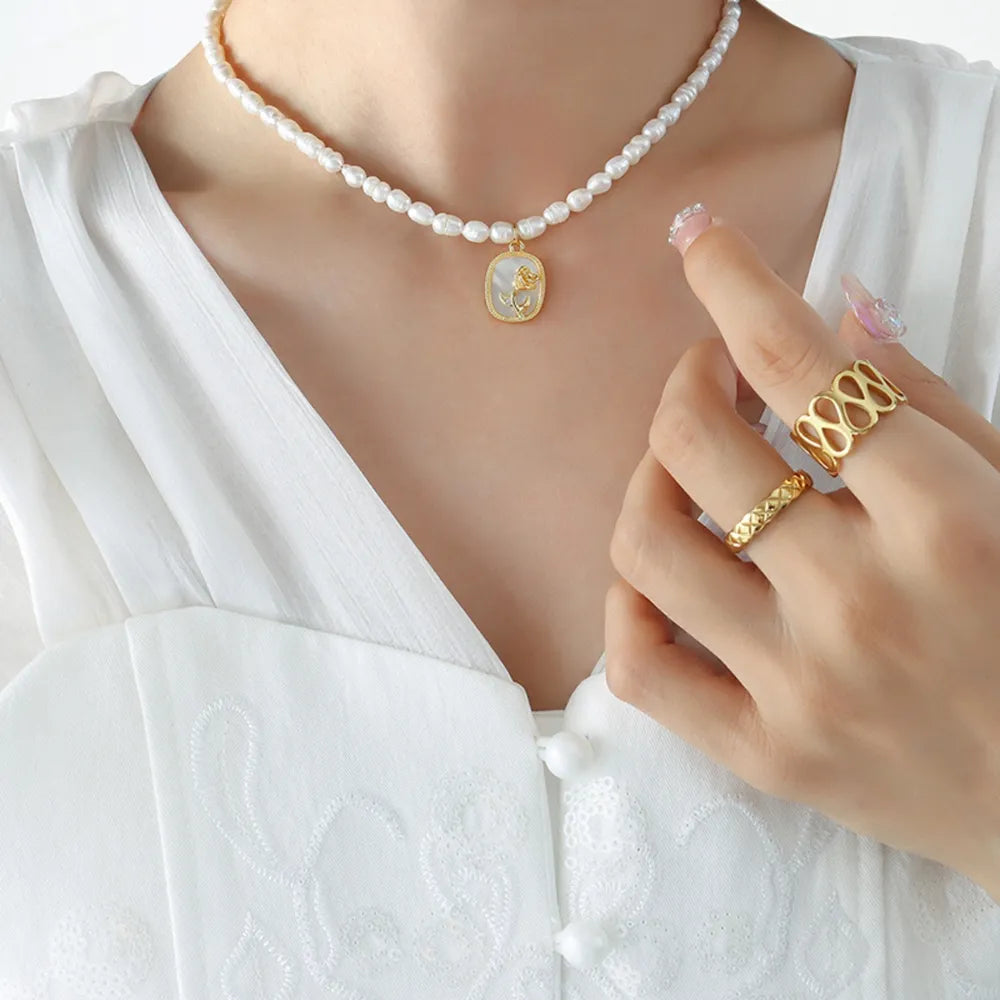 French Baroque freshwater pearl chain oval plate inlaid with zircon colored shell relief flower necklace - Korvel