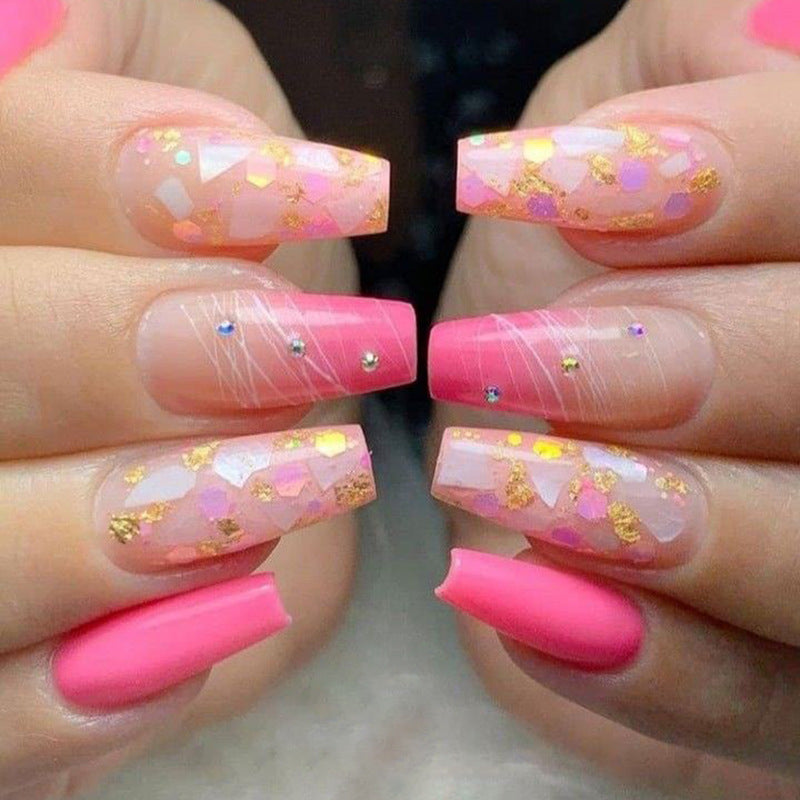 Wear The Same Type Of INS Shell Glitter Powder Spot Drill Nail Patch And Long Ballet Nail - Korvel