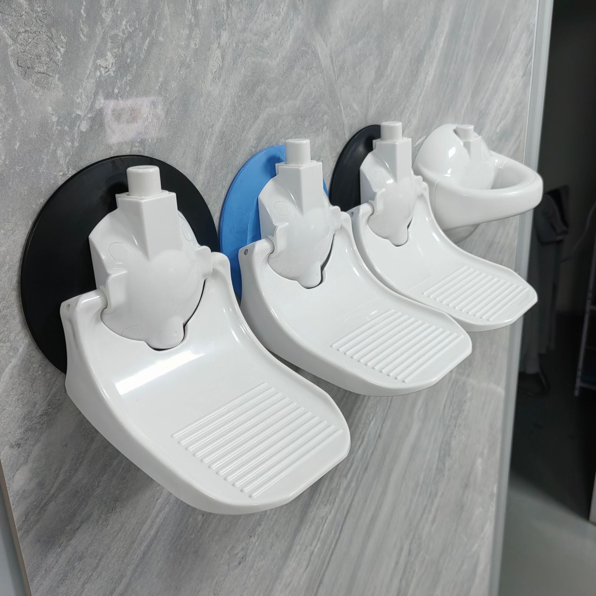 Bathroom footrest shower footrest bracket bathroom suction cup footrest storage rack suction cup - Korvel