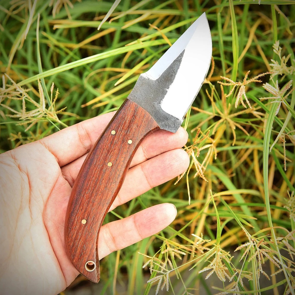 Premium Custom 1095 Forged Steel Skinning Knife | Elegant Rosewood Grip | 7-Inch Blade | Includes Leather Sheath - Korvel