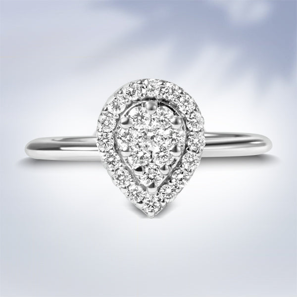 Anillo de Promesa en Forma de Pera con Diamantes en Racimo de Oro Blanco de 10K - Talla 7