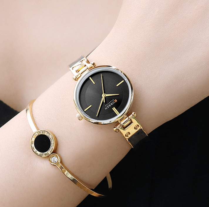 Montre en acier inoxydable élégante pour femmes avec bracelet en céramique