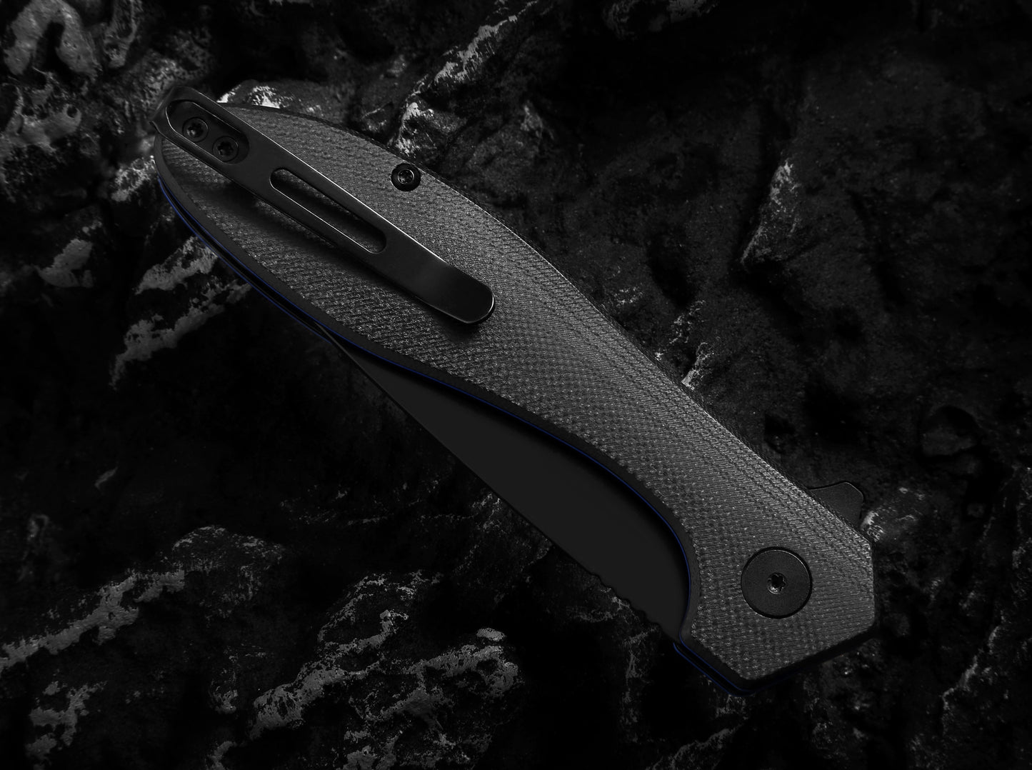 Ultimate Vector Folding Pocket Knife Gift Set for Outdoor Enthusiasts (Black) - Korvel