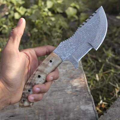 Hunted Movie-Inspired 10" Damascus Steel Tracker Knife with Sheep Horn Handle - Korvel
