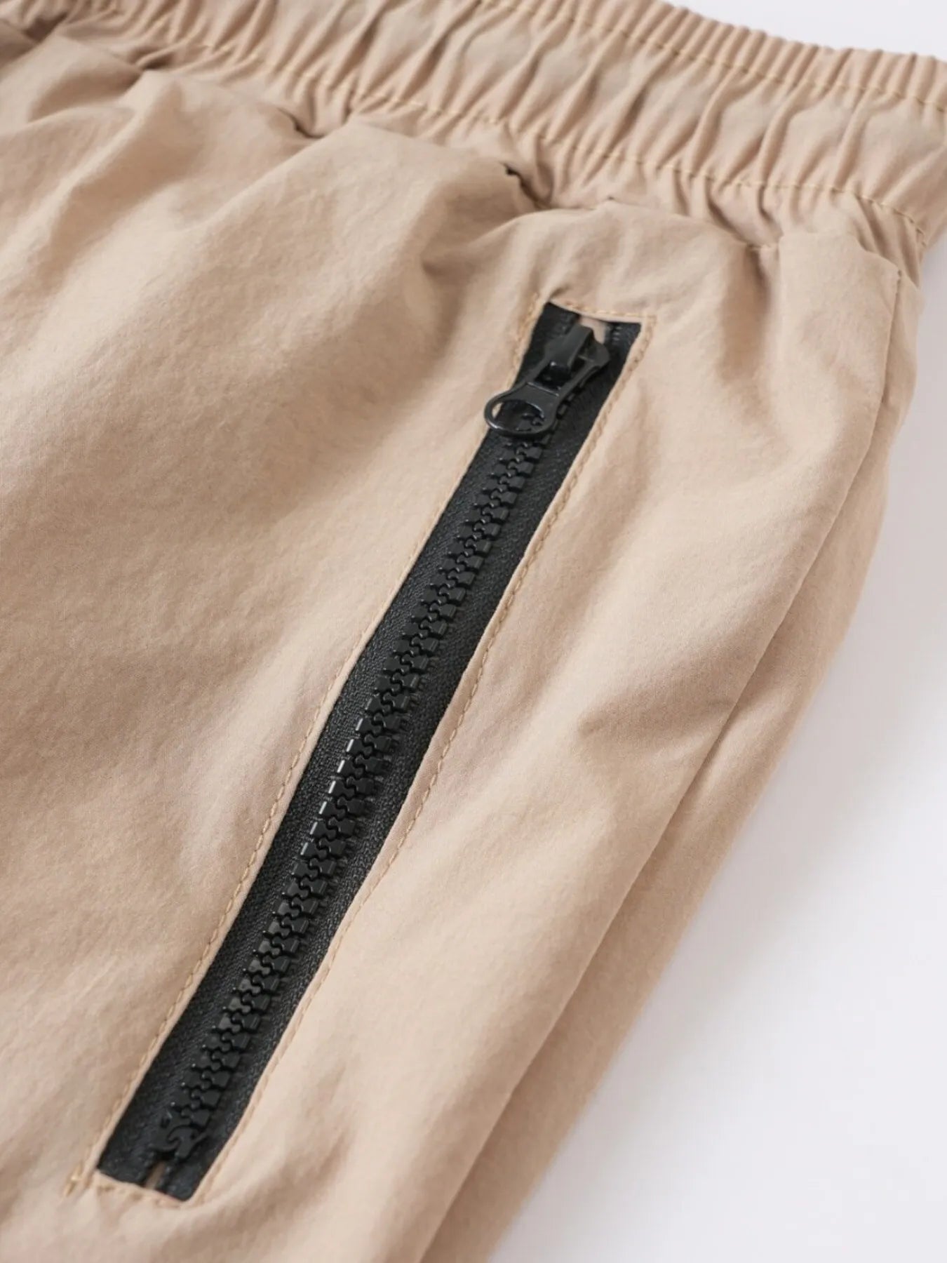 Shorts actifs pour hommes grande taille avec cordon de serrage et poches