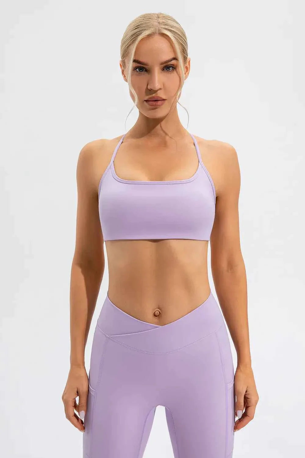 Camiseta Activa con Tirantes en Cruz