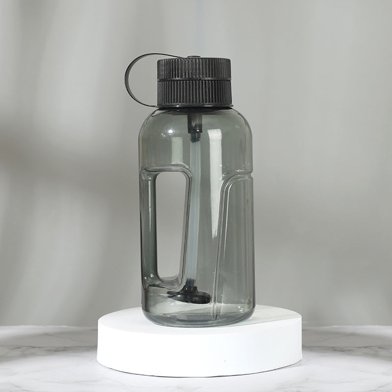 Botella de Agua Elegante y Funcional