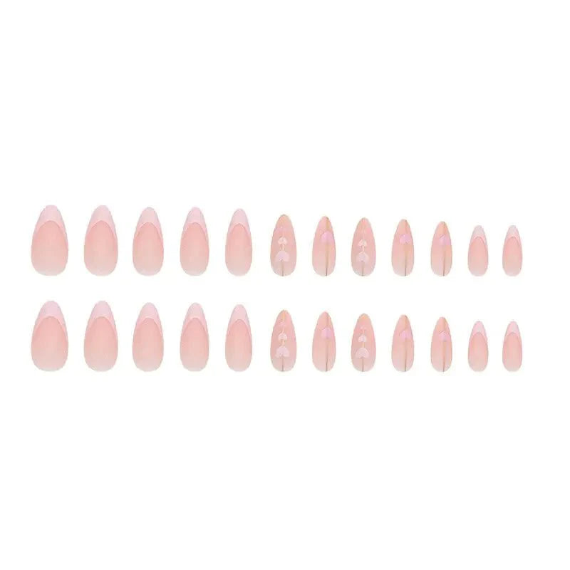 Pointes de Faux Ongles 3D avec Designs en Cœur