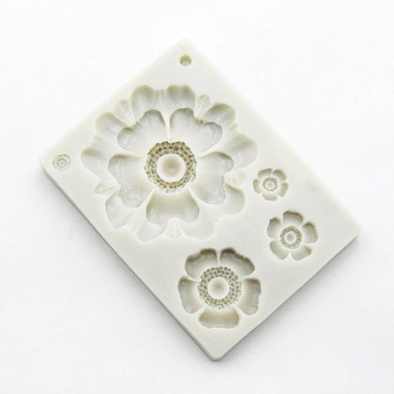 3D Flower Shape Silicone Mold for Baking and Crafting
