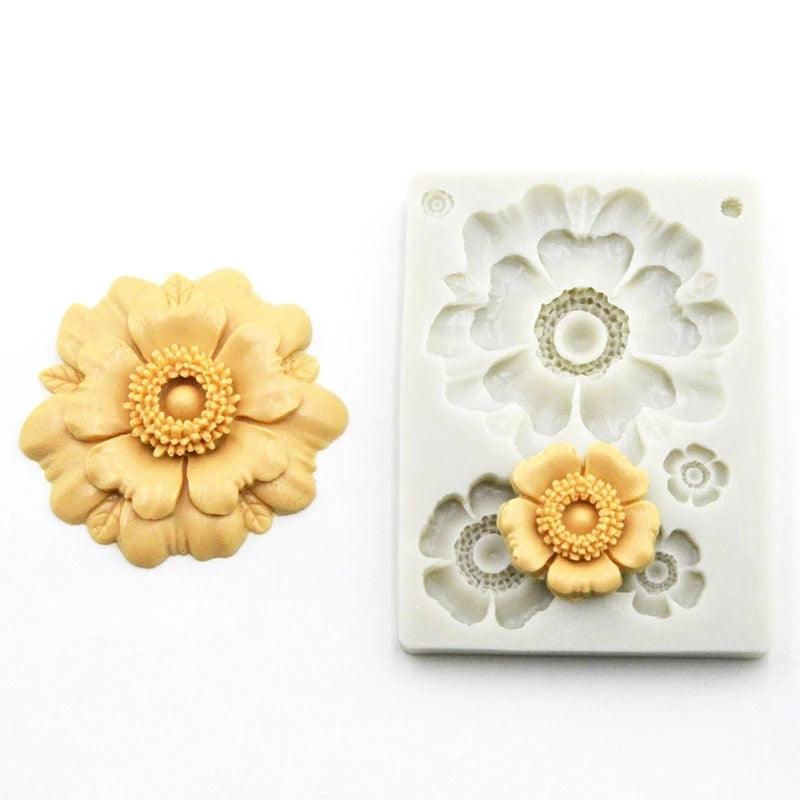 3D Flower Shape Silicone Mold for Baking and Crafting