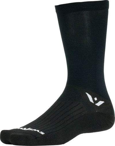 Calcetines Swiftwick Aspire Crew - 7" Negro Grande