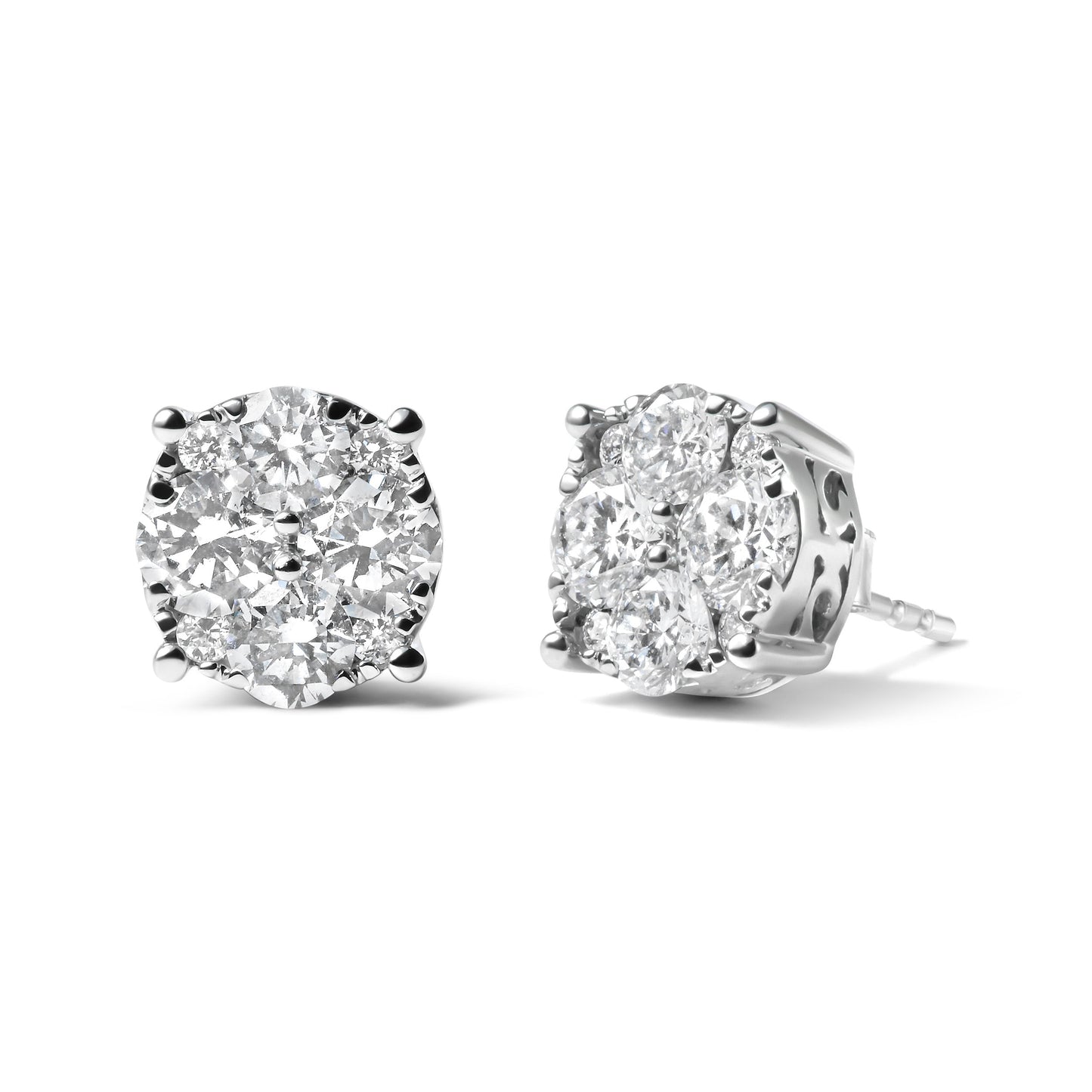 Pendientes de Stud de Diamante en Clúster de Oro Blanco de 14K Creado en Laboratorio