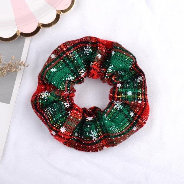 Scrunchie Navideño de Moda Hecho a Mano - Accesorio para el Cabello de 4.38 Pulgadas