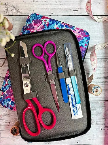 4 Piece Floral Pattern Sewing Kit