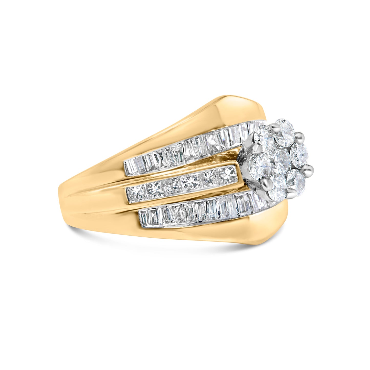 Ensemble de Bagues de Fiançailles en Or Jaune 14K avec Diamants en Cluster en Forme de Chevron - Tai
