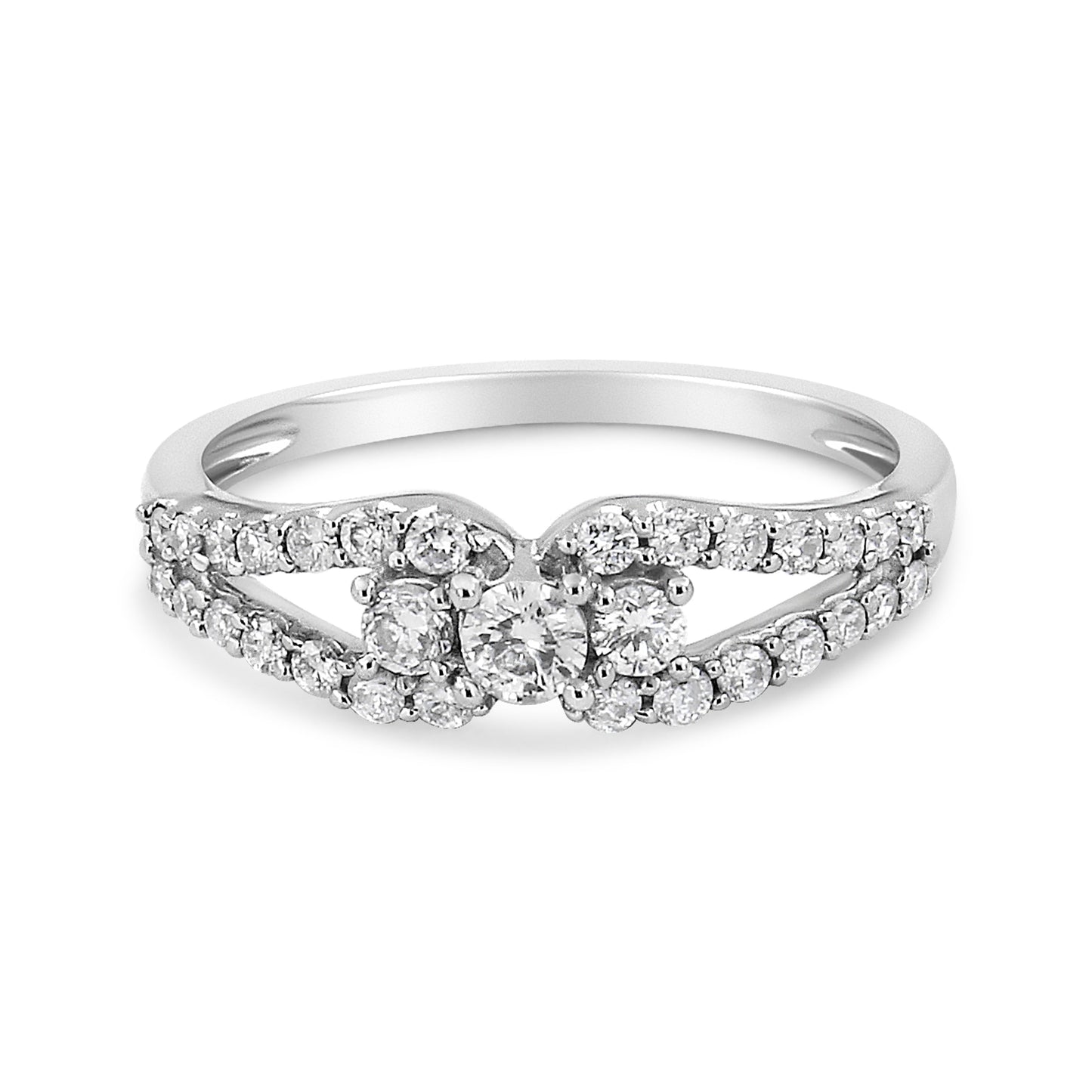 10K White Gold Round Cut Diamond Three Stone Ring - Size 6