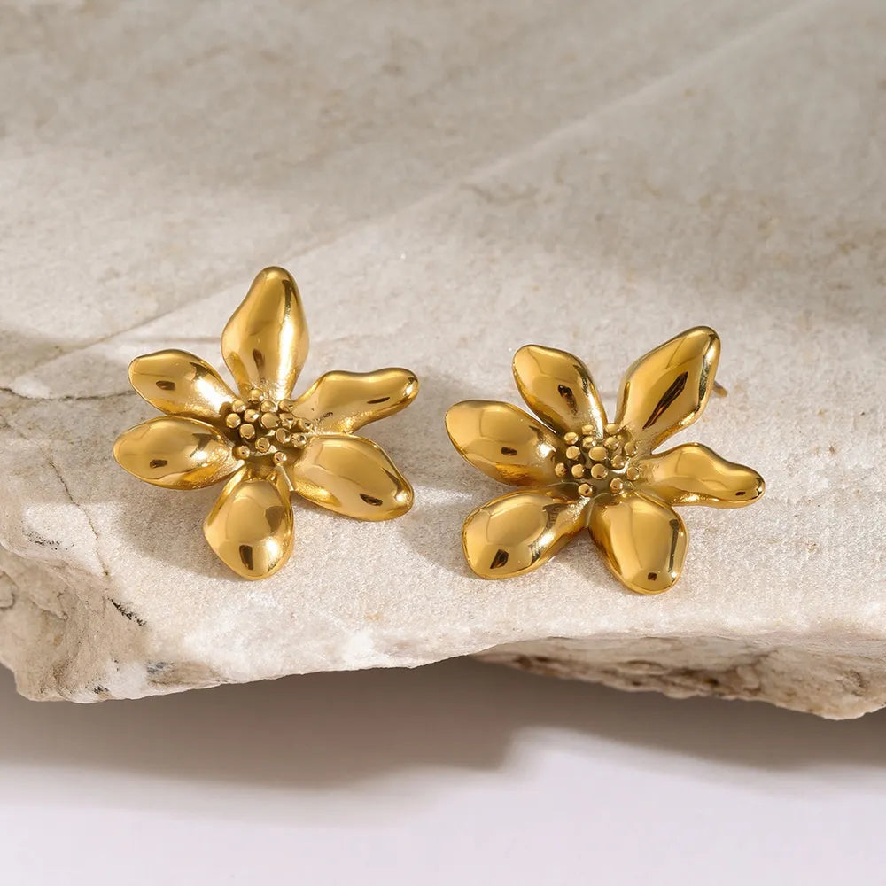 Boucles d'oreilles en acier inoxydable plaqué or avec motif floral