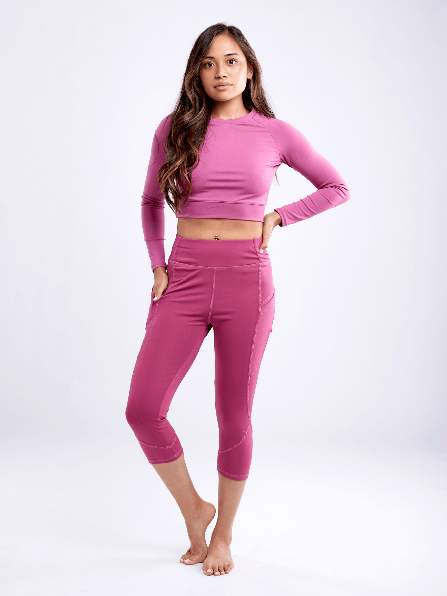 JupiterGear Mid-Rise Capri Fitness Leggings with Pockets