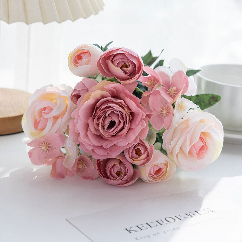 High-quality silk roses: for home, bedroom, weddings (wreaths, arch decor), outdoor yards, DIY gifts. - Korvel